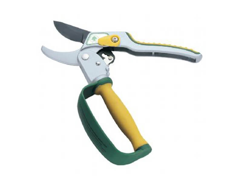 Left Handed Garden Pruner